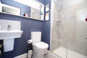 En-Suite- click for photo gallery